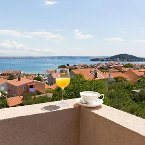 apartman-view-preko.hotelinzadar.com/